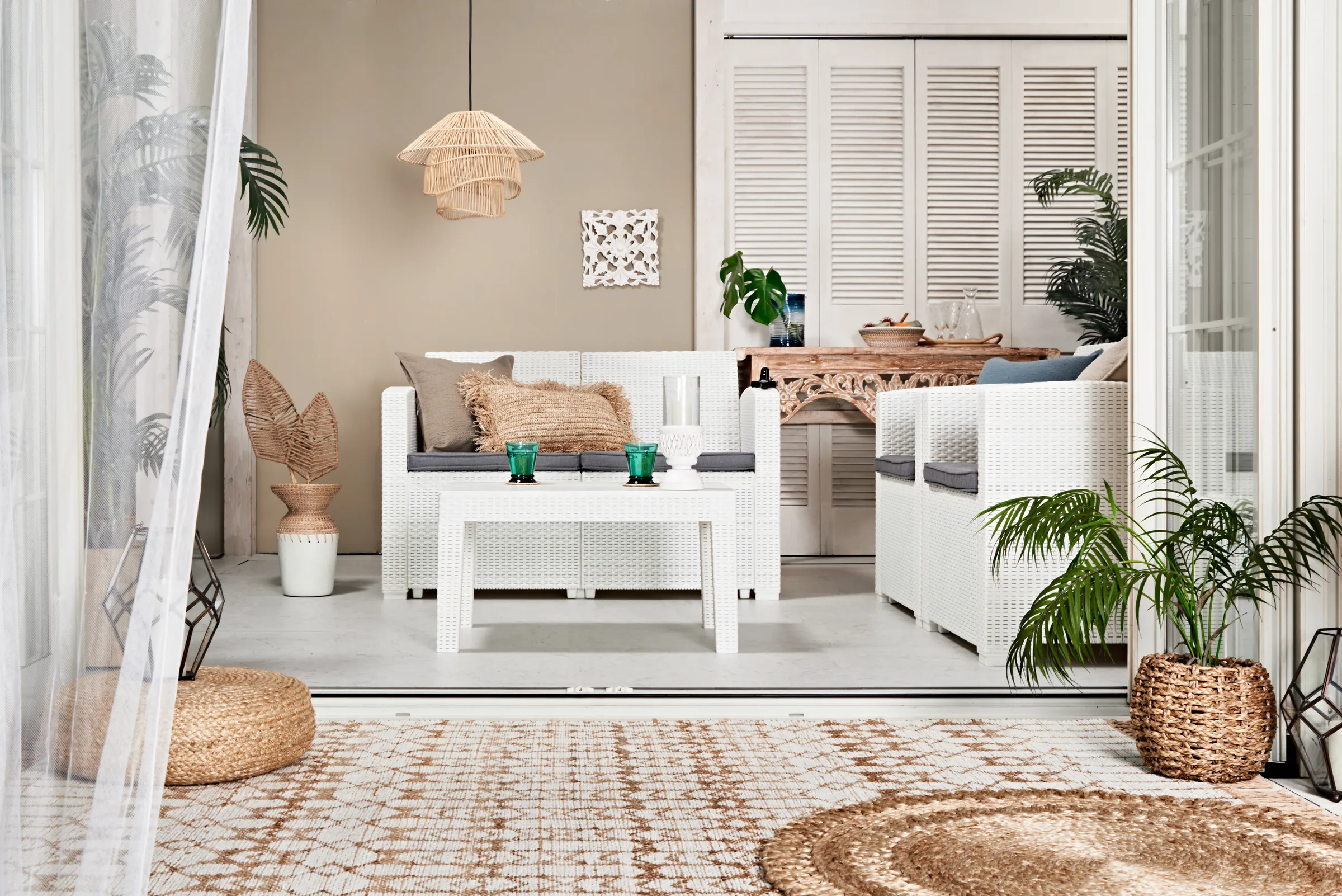 portfolio_works_20220512_interior-1_03.webp
